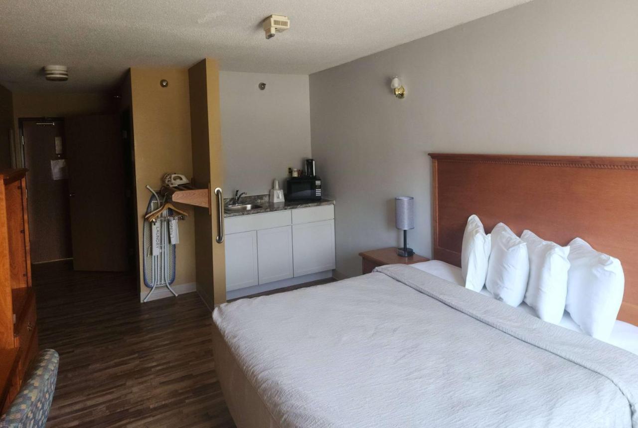 Governors Inn A Travelodge By Wyndham ปิแอร์ ภายนอก รูปภาพ